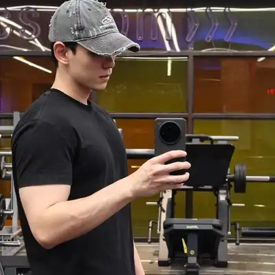 史龙娜
